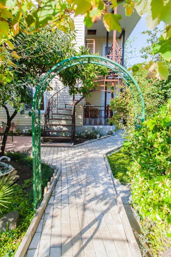 Primorie Guest House Tsandrypsh Exterior foto