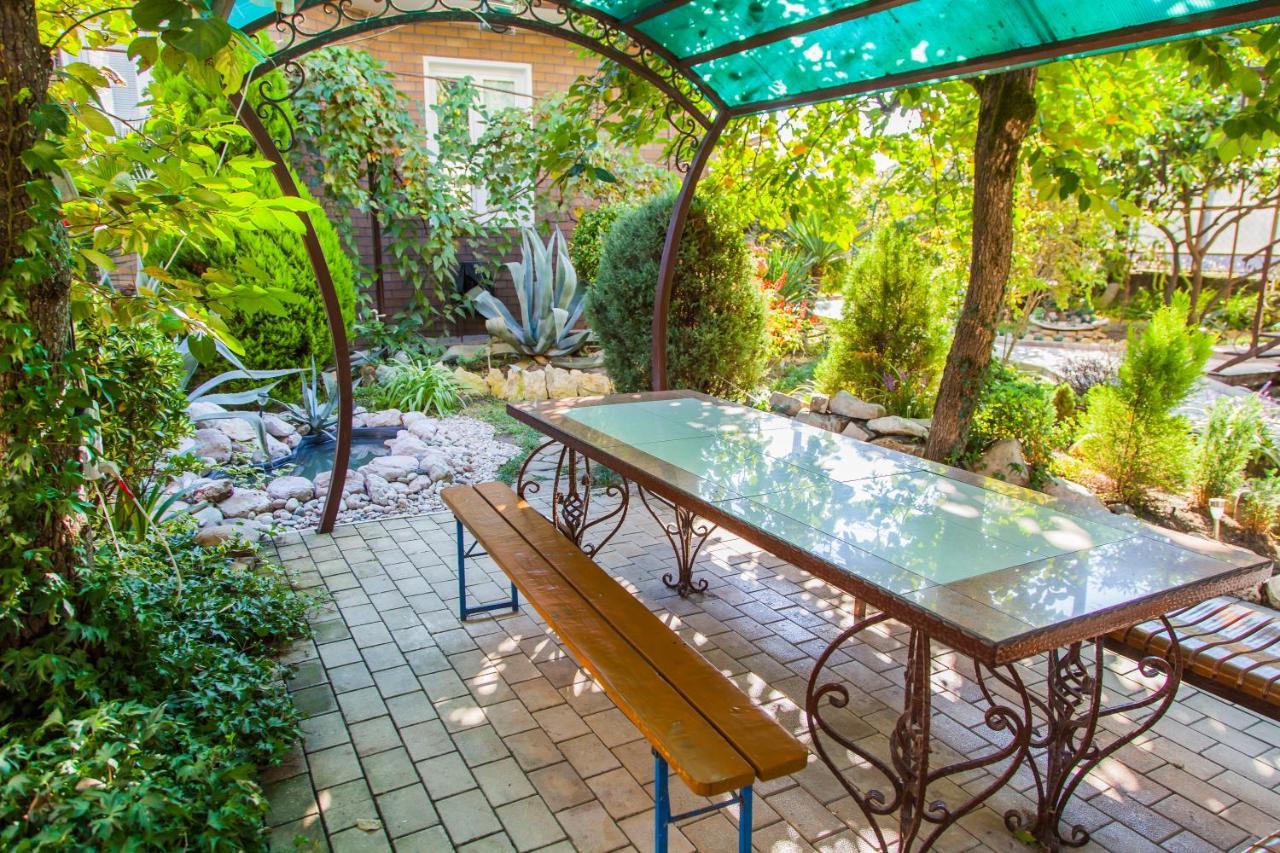 Primorie Guest House Tsandrypsh Exterior foto